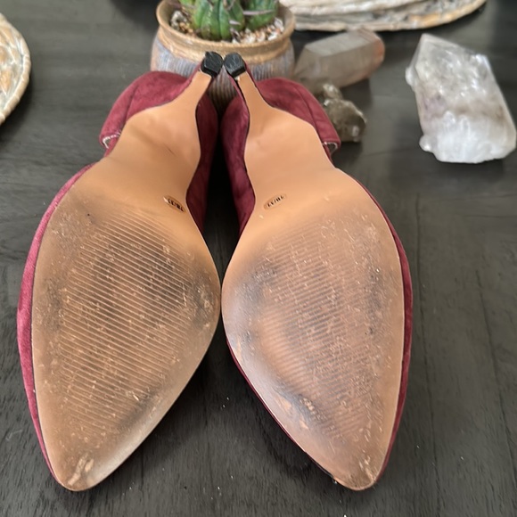 Shoes - Picture 3 of 3